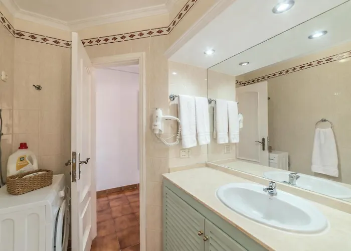 Cozy Heated Pool Terrace Airco Golf San Miguel de Abona